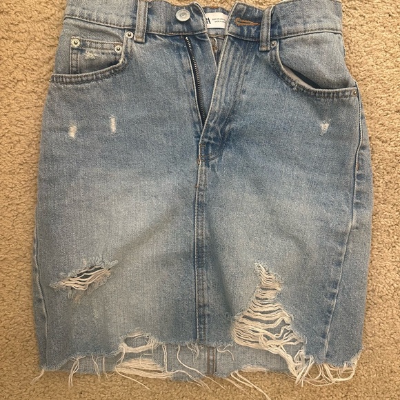 Zara Dresses & Skirts - Zara  Skirt bundle 2 for $20